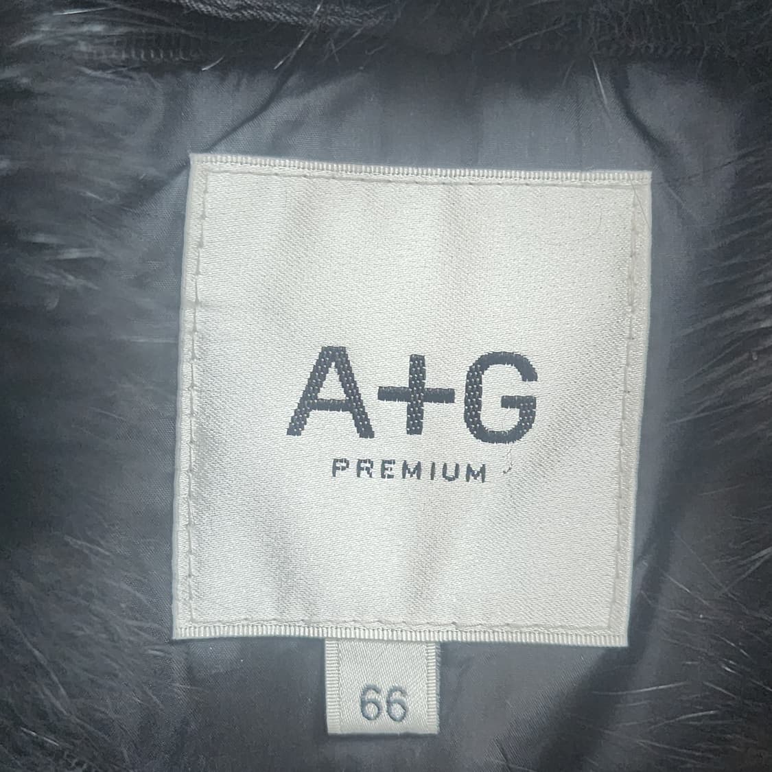 A+G 퍼 블랙 숏패딩 상품이미지3