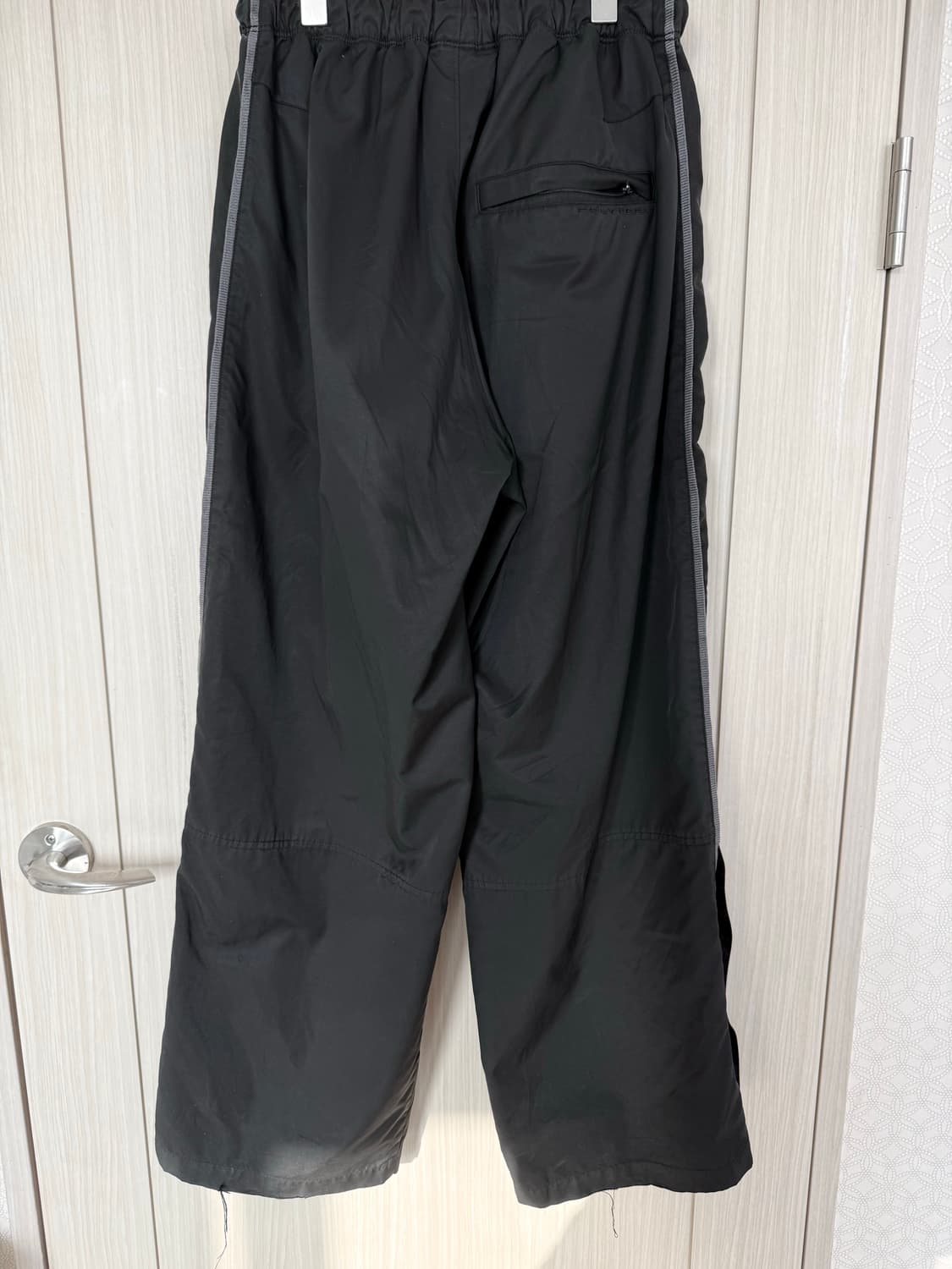 [3]폴리테루 트랙팬츠 트리플블랙 트블 스냅버전 상품이미지2