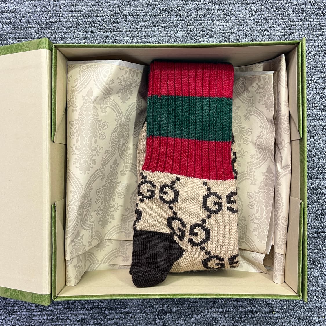 새상품 구찌 양말 GG 로고 스트라이프 울 롱삭스 니삭스 L 사이즈 상품이미지9