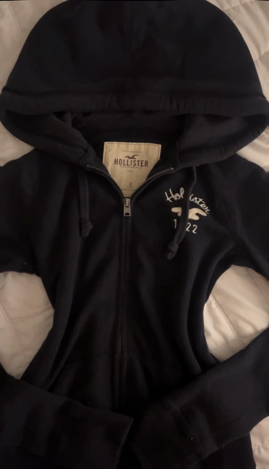 홀리스터 딱붙핏 후드집업 상품이미지1