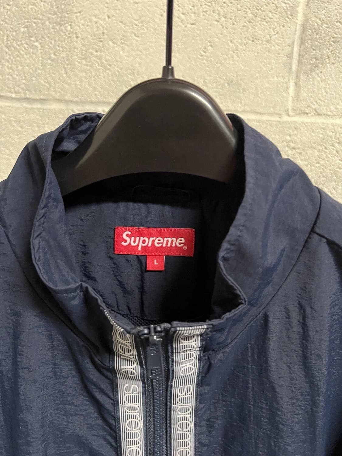 18SS 슈프림 클래식 로고 테이핑 트랙 자켓 네이비 상품이미지2