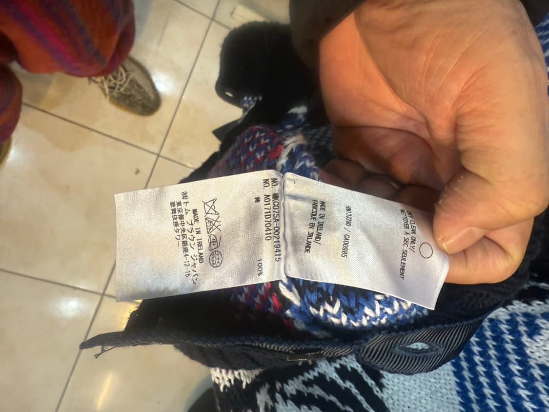 2/95-100 정품 톰브라운 웨이브 니트 가디건 팝니다 상품이미지5