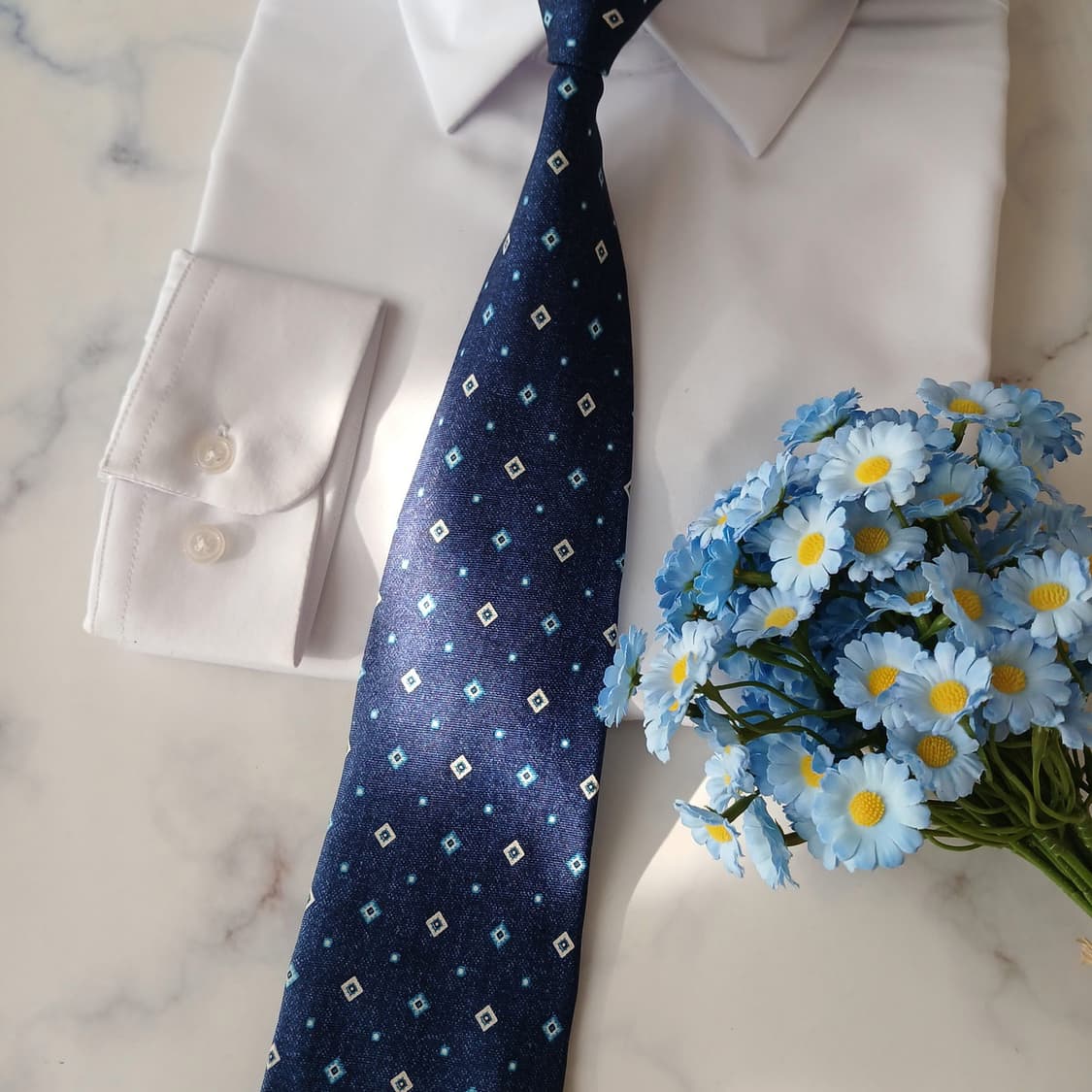 베르나르 실크 블루 패턴 넥타이 9cm B등급 A19354
 상품이미지5