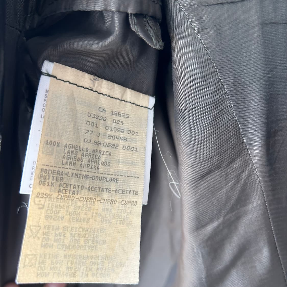 90s 엠포리오 아르마니 램스킨 레더 블레이저 상품이미지8