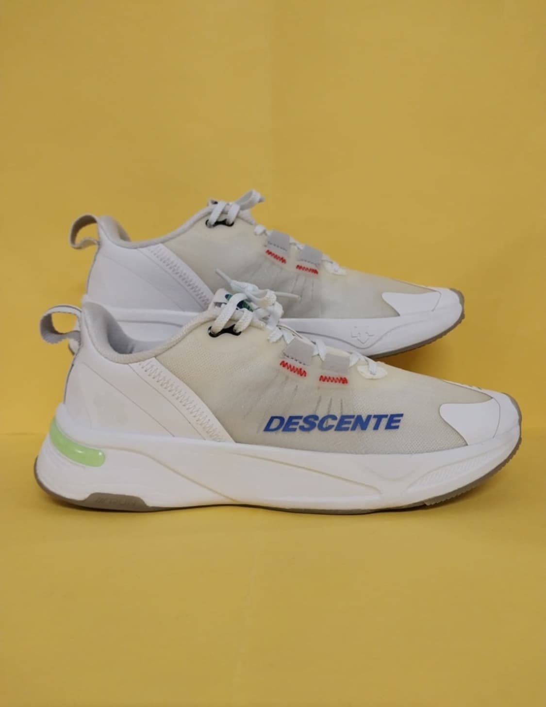 남성 데상트 데이 커버드 런닝화, 운동화 (240) 상품이미지3