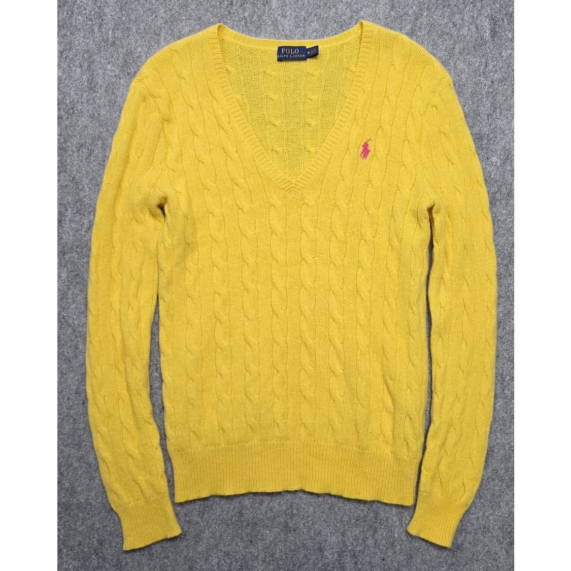 폴로 랄프로렌 케이블 꽈배기 울 캐시미어 혼방 브이넥 니트 M 상품이미지1