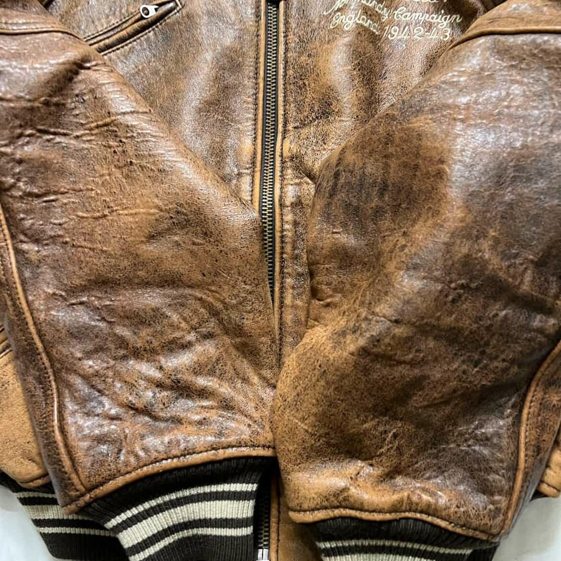 90s 아비렉스 아이콘 가죽 바시티자켓 상품이미지6