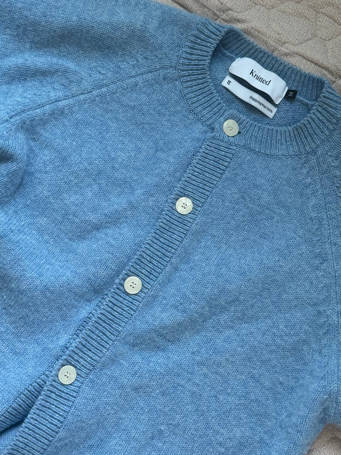 니티드 쉐기독 가디건 판매합니다 (새상품급) 상품이미지1