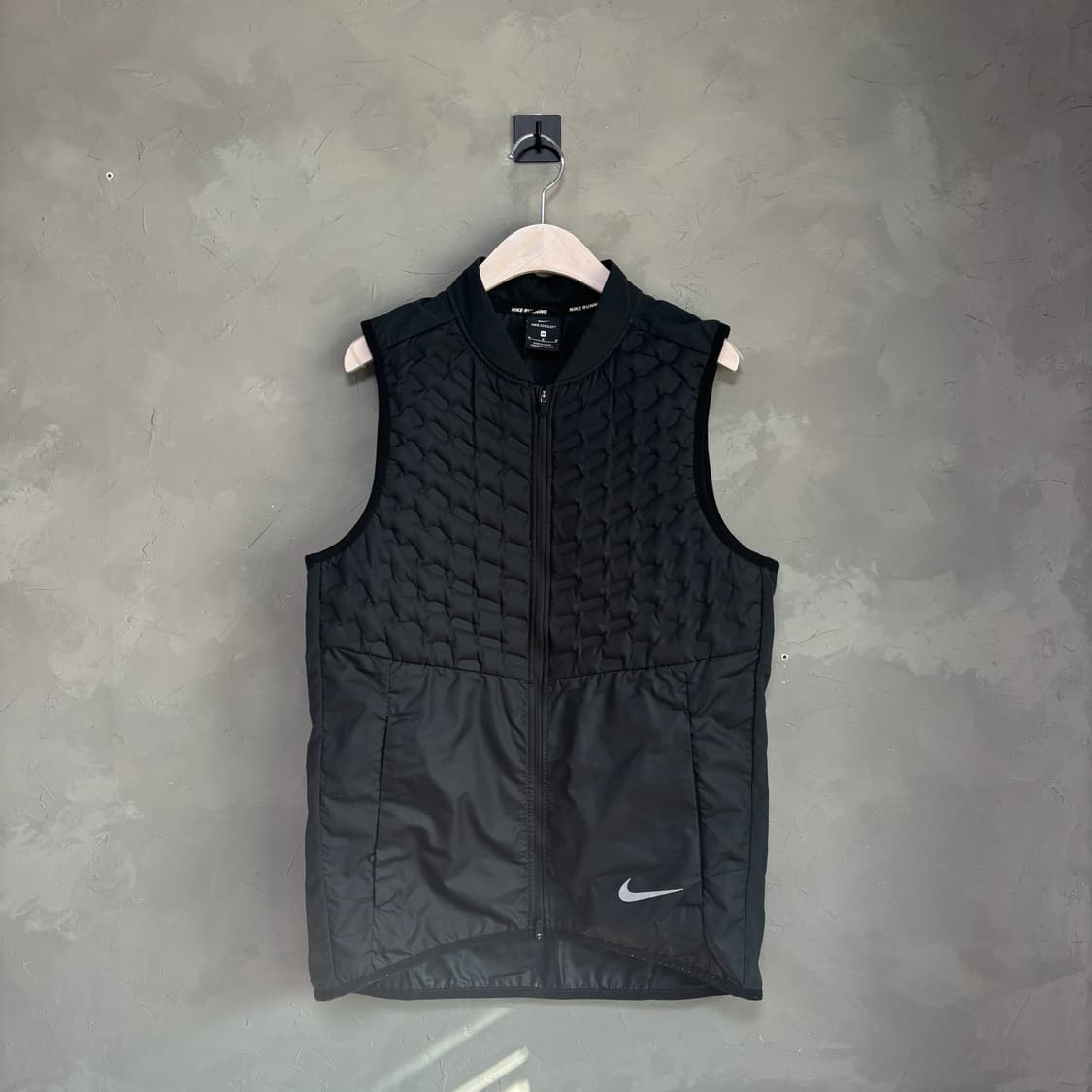 나이키 러닝 에어로로프트 패딩 조끼  상품이미지1