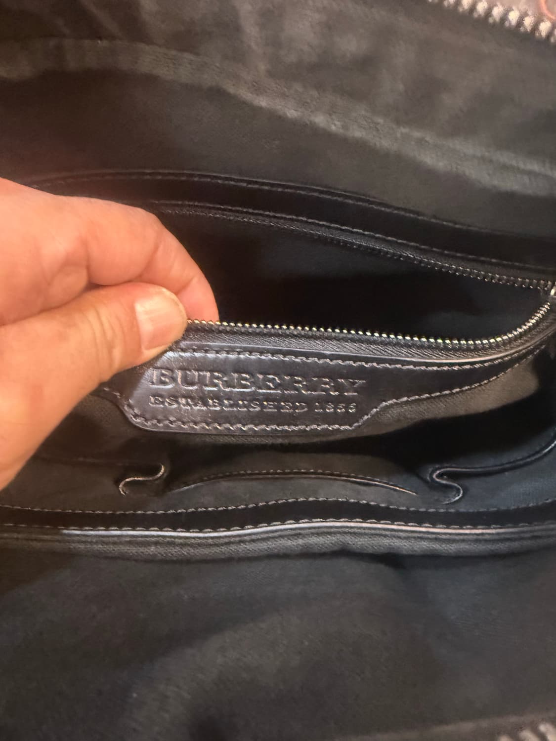 정품 버버리 체크 2way백 팝니다 상품이미지6