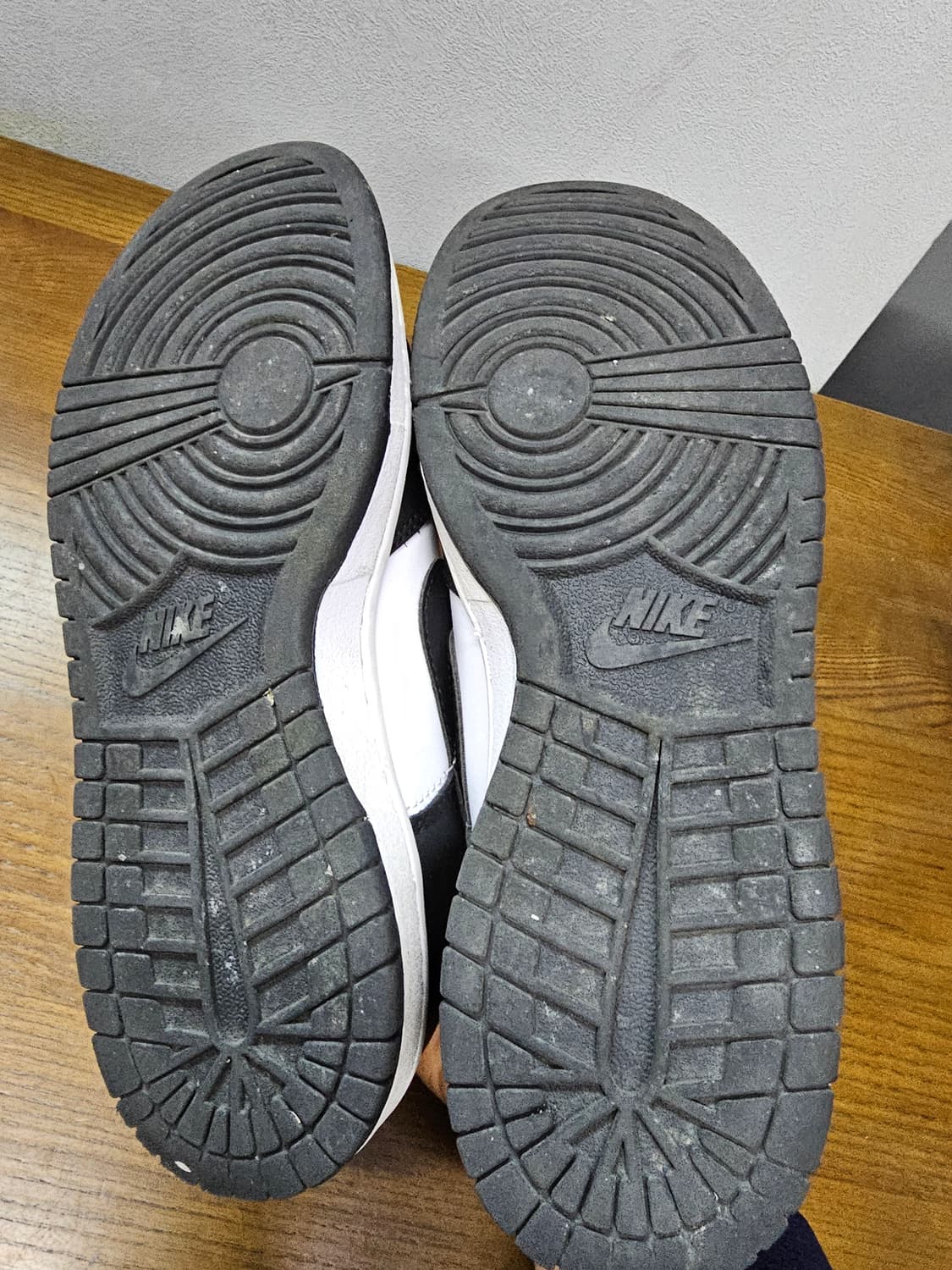 나이키 덩크 로우 범고래 상품이미지9