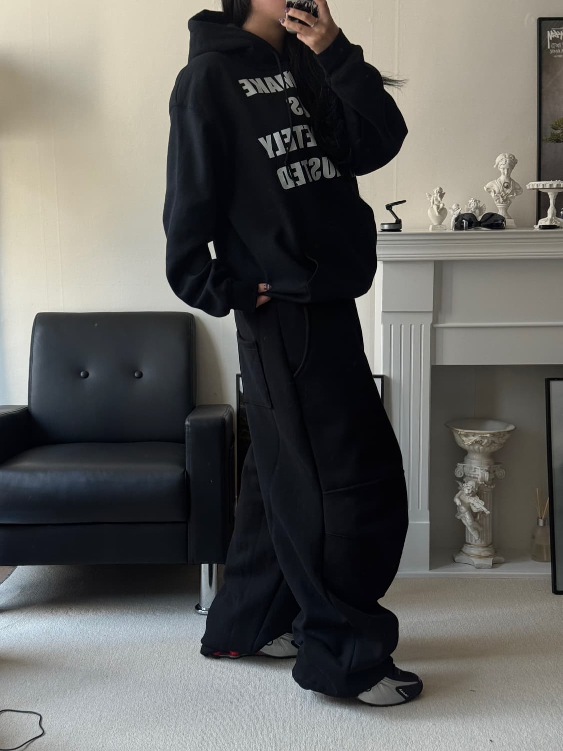 남여공용 핀턱 커브드 핀턱 파라슈트 팬츠  상품이미지3