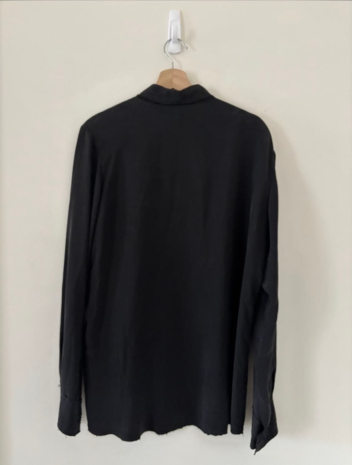 가브리엘라 콜 가먼츠 no. 197 cupro 셔츠 3사이즈 상품이미지2