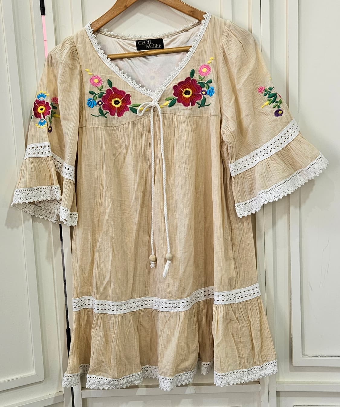 세실맥비(CECIL McBEE) 플라워 자수 원피스 상품이미지2