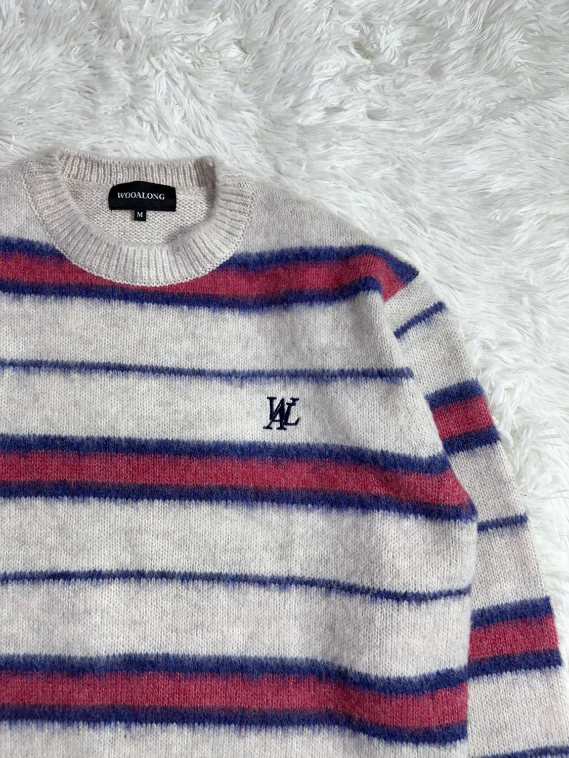 우알롱 스몰로고 니트  상품이미지5