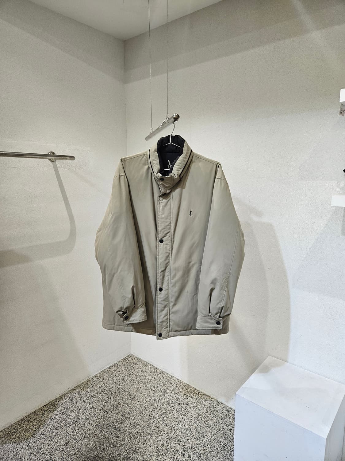 입생로랑 패딩 점퍼 상품이미지1