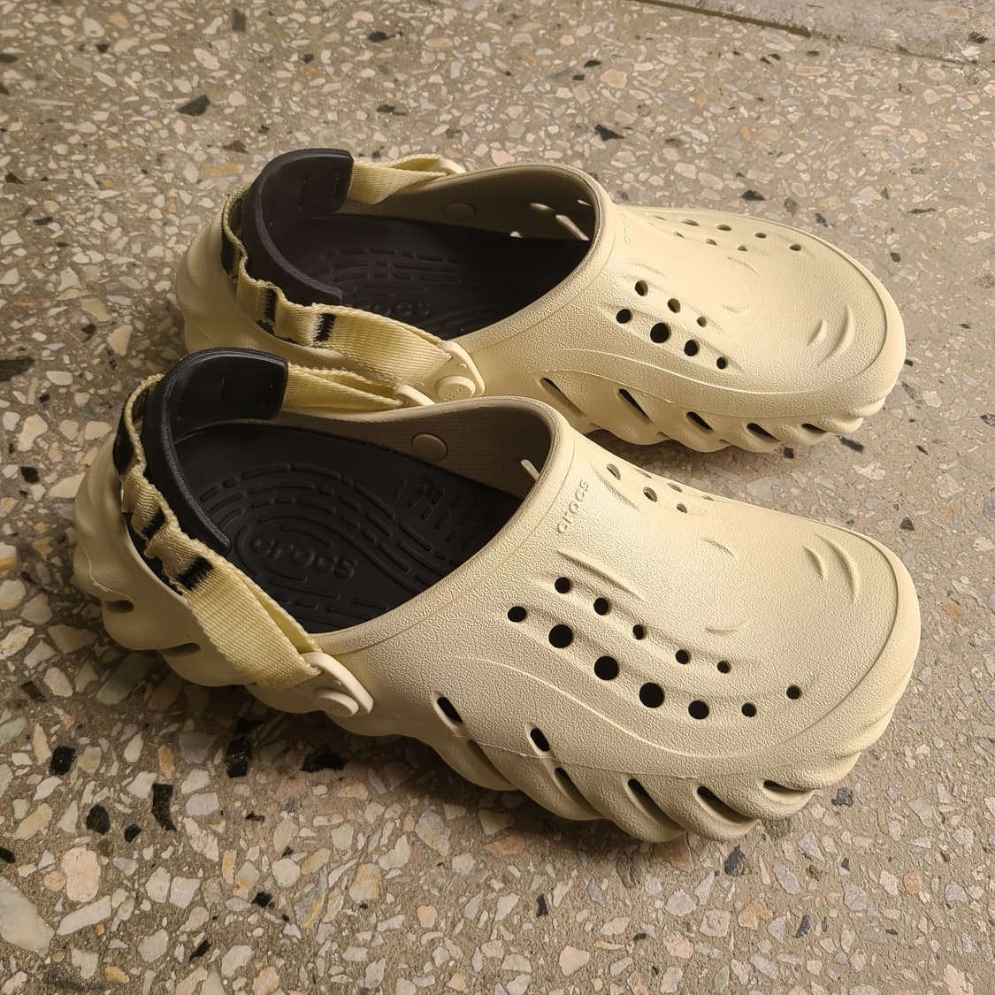 크록스 M8 상품이미지2