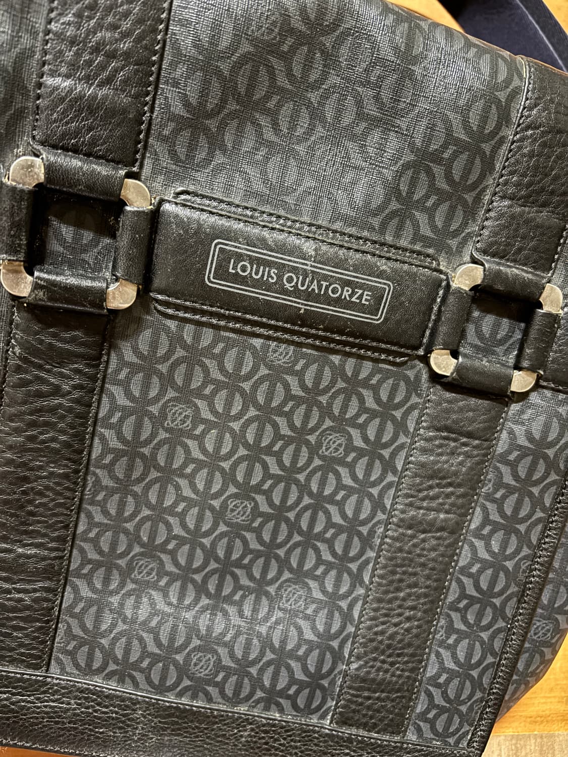 vintage louis quatorez leather mail bag 상품이미지3