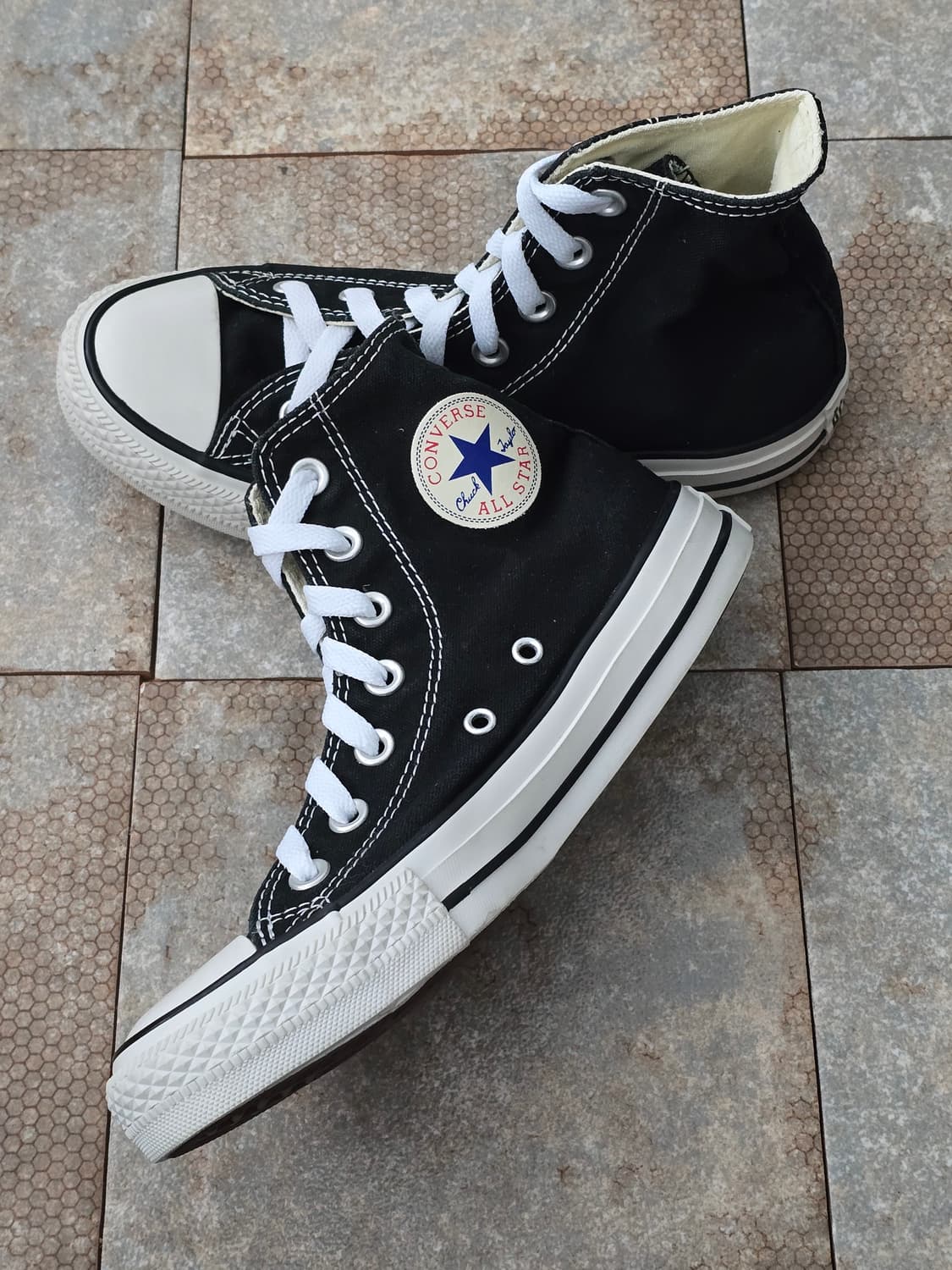 (230)컨버스 척테일러 올스타 하이 검흰  상품이미지6