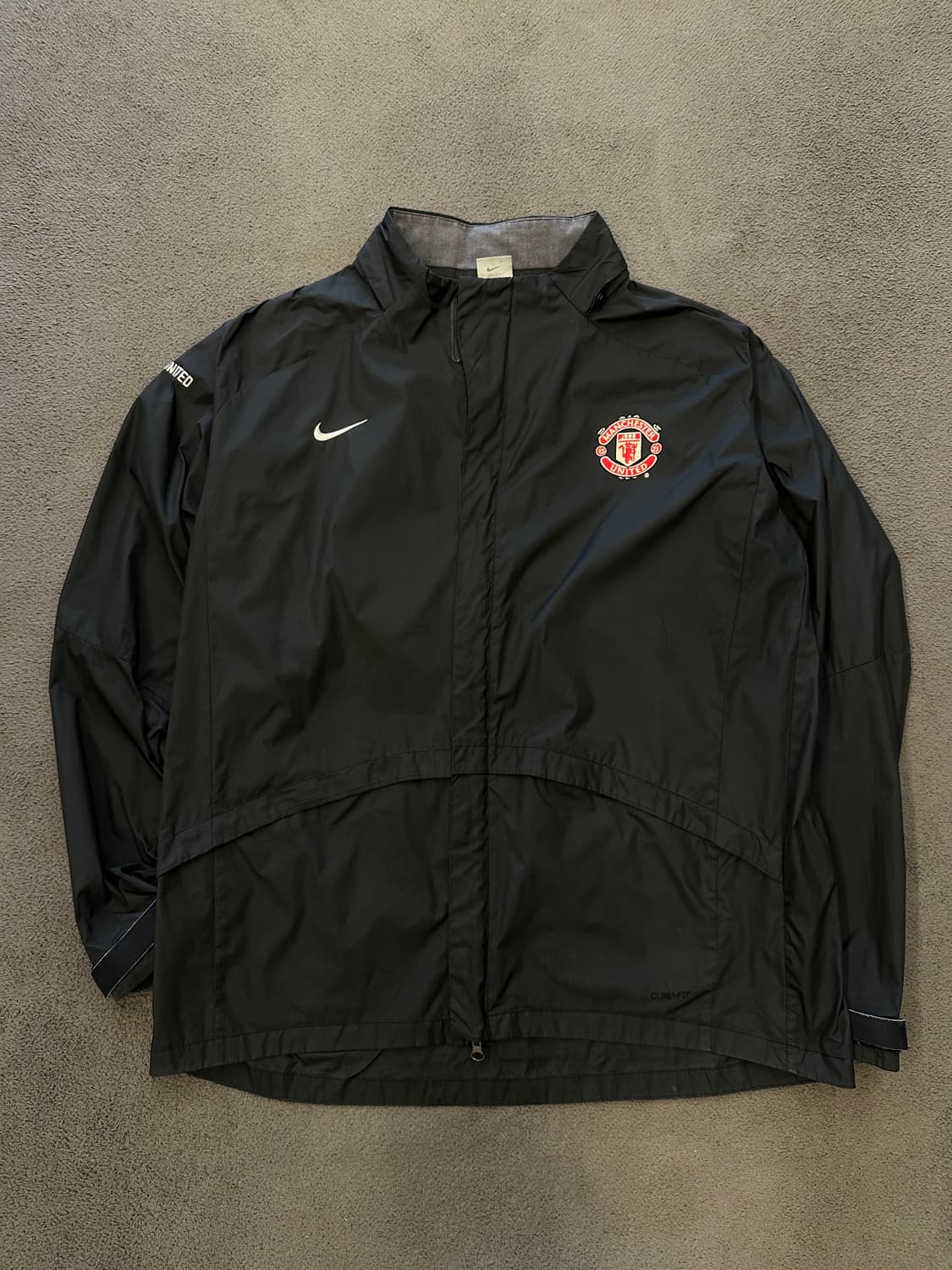 나이키 맨유 빈티지 바람막이 처분  상품이미지1
