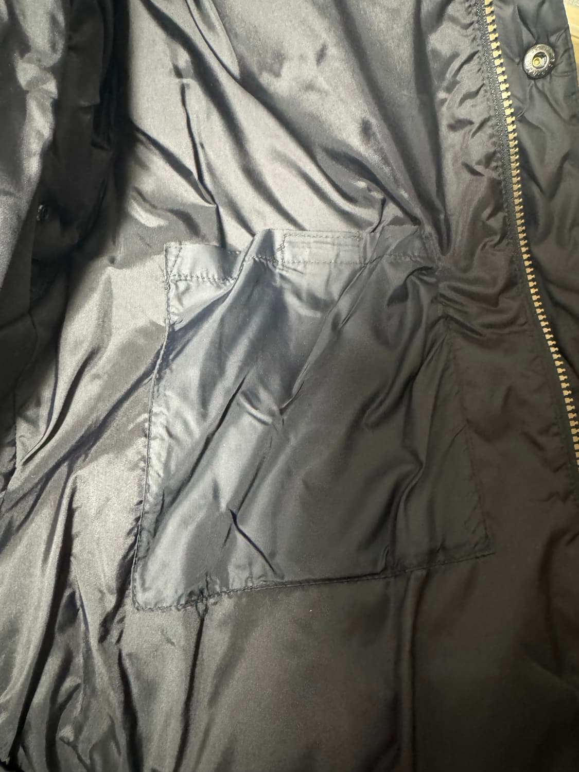 바버 패디드 미디움 팝니다 상품이미지3