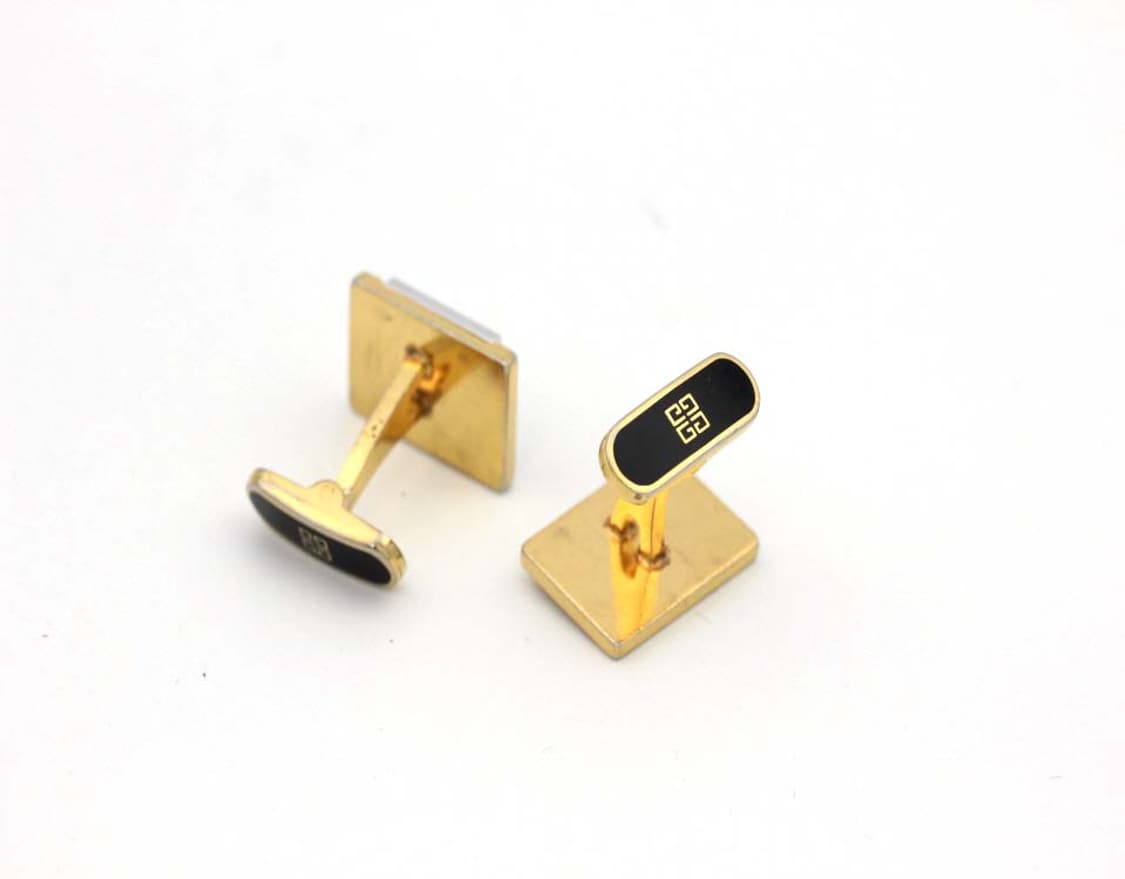 지방시 B+등급 남자 명품 커프스 상품이미지4