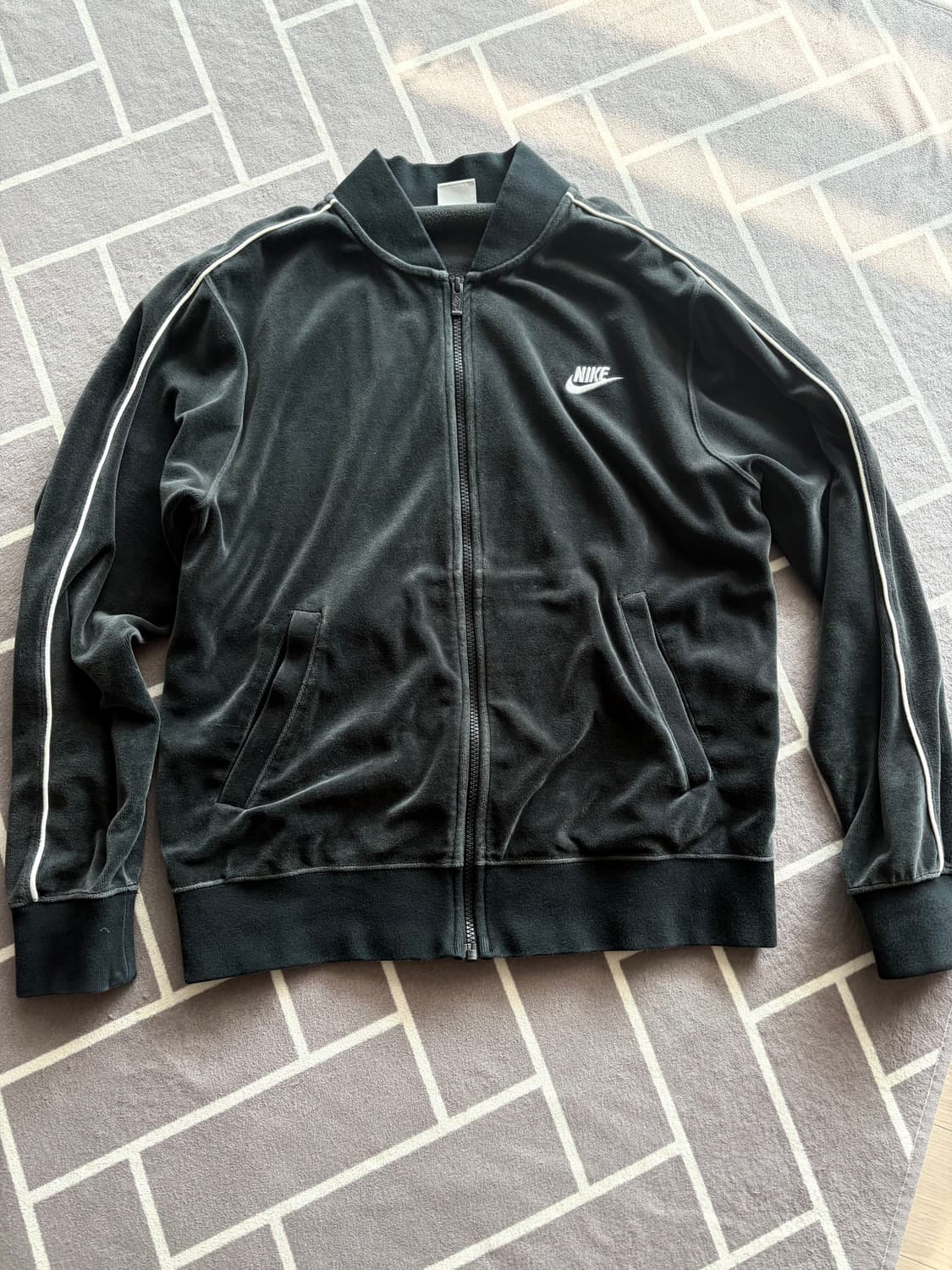 나이키 벨루어 벨벳 트랙탑 M 상품이미지1