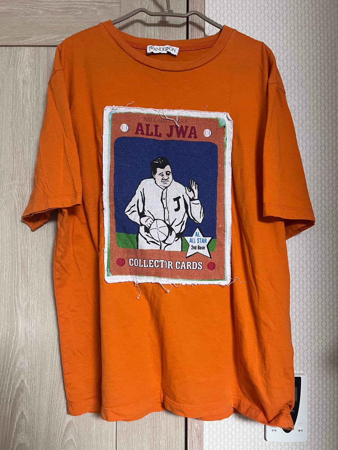 Jw Anderson Jw앤더슨 오렌지 그래픽 티셔츠 상품이미지1