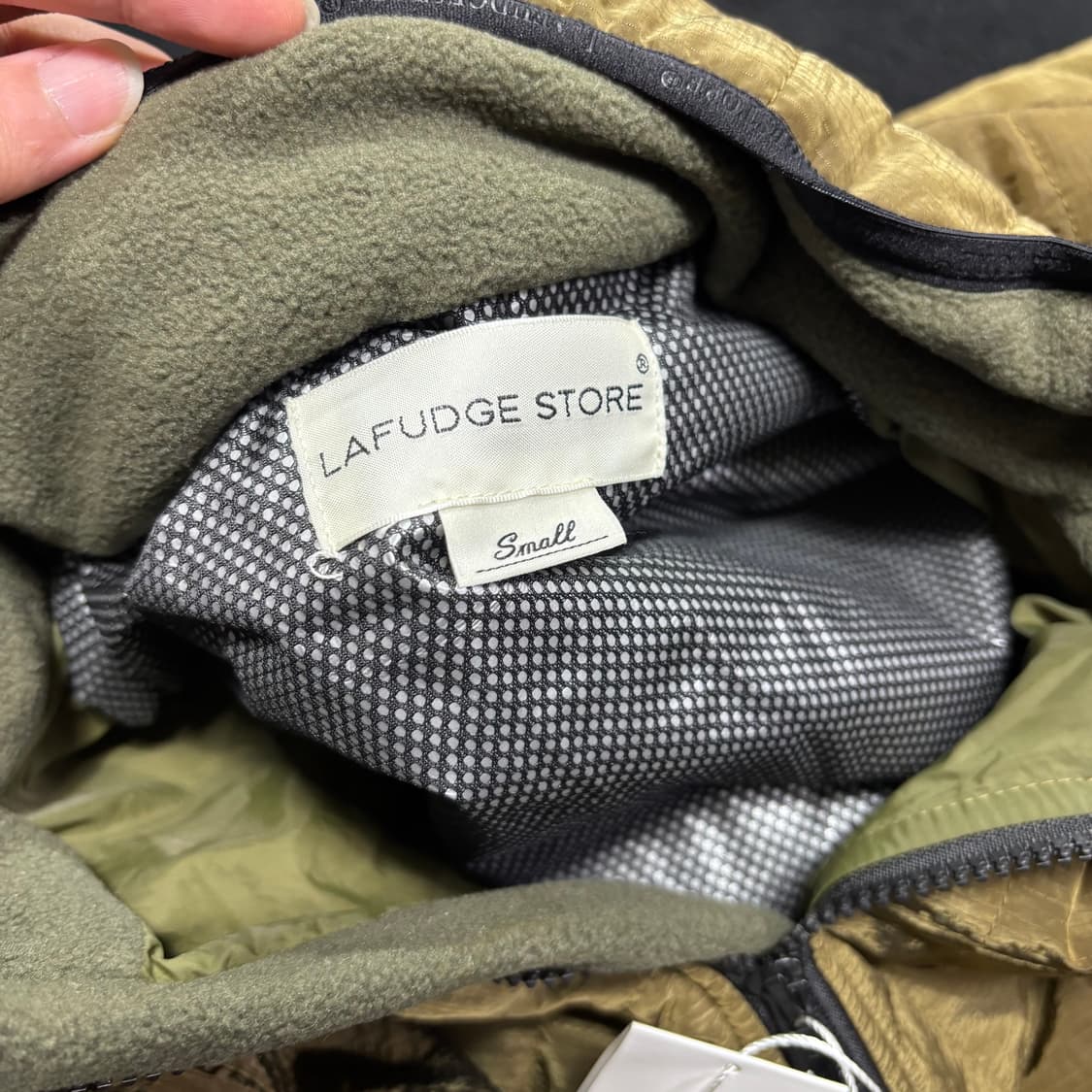 95 라퍼지스토어 카키 퀼팅 반집업 아노락 경량패딩 상품이미지5