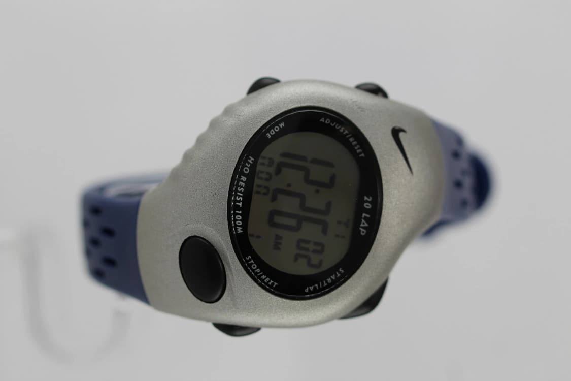 나이키 트라이액스 20 레귤러 시계 상품이미지2