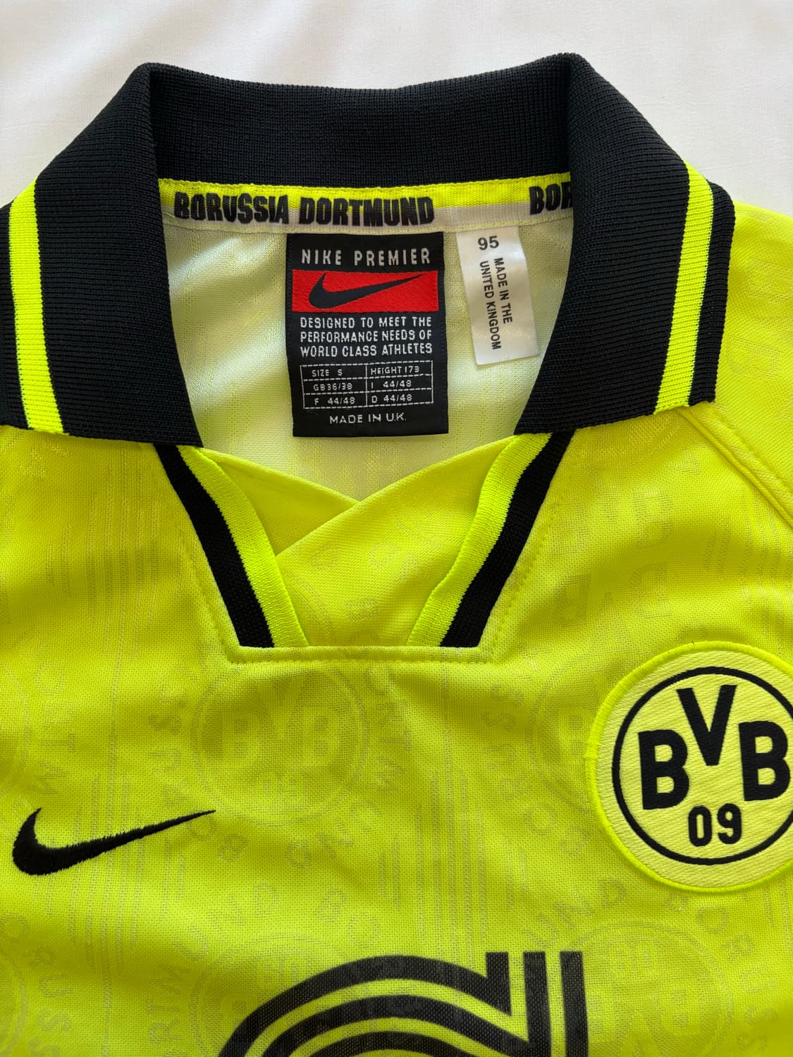 나이키 96-97 시즌 보루시아 도르트문트 홈 저지 상품이미지3