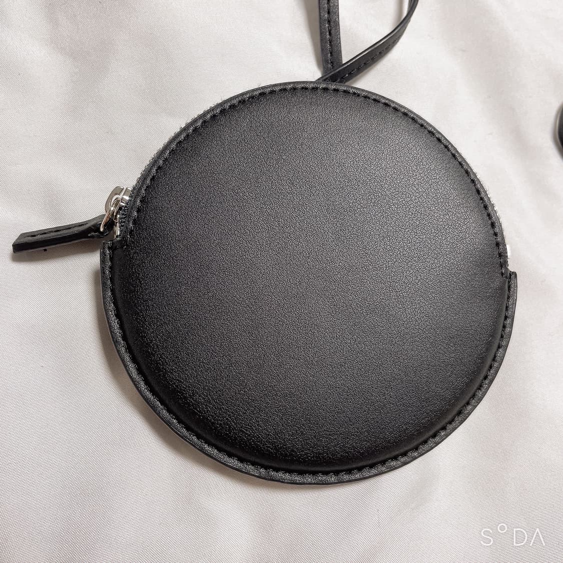 자크뮈스 르 피츠 코인퍼스 크로스백 블랙 상품이미지3