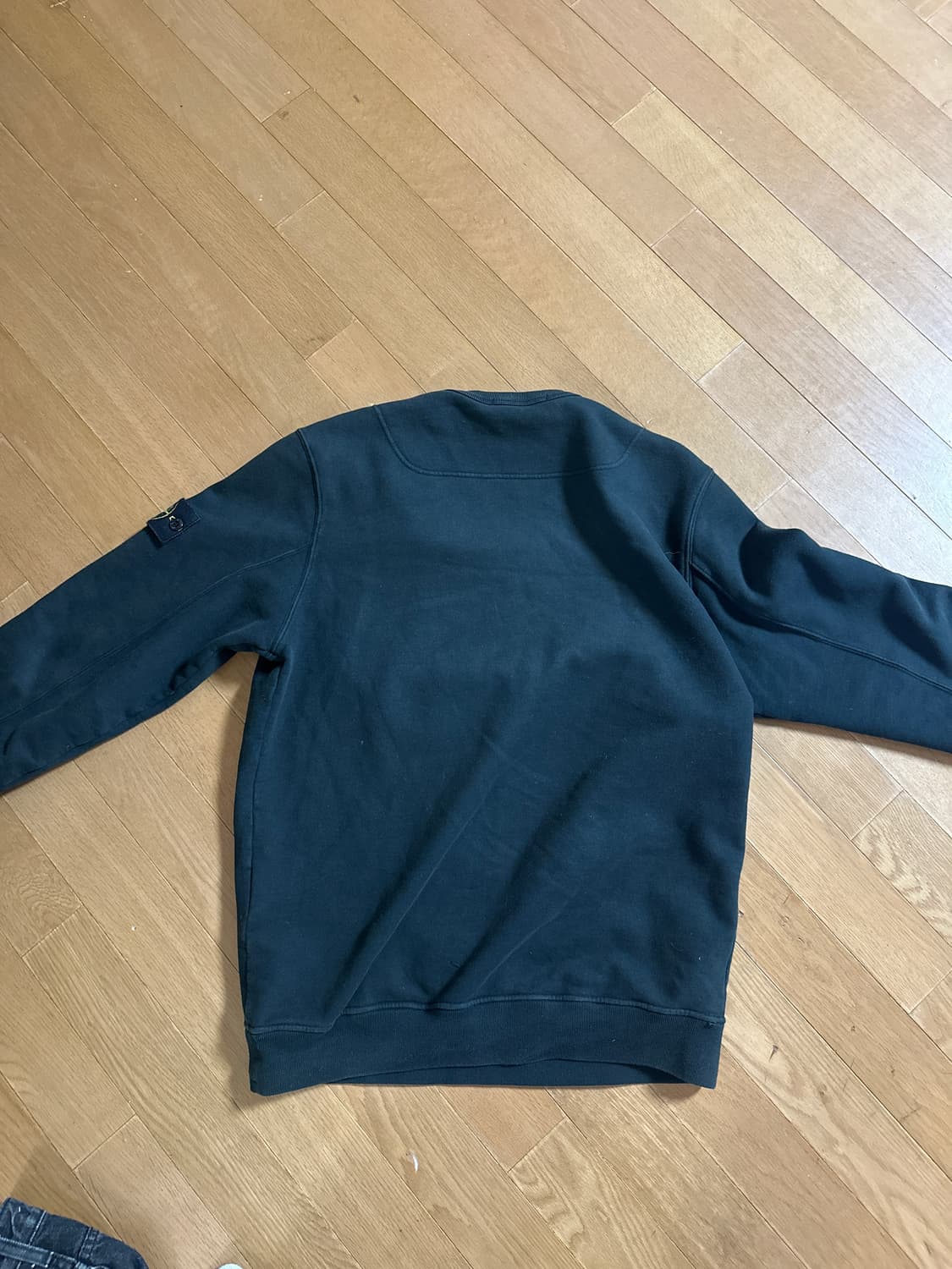 스톤 맨투맨 상품이미지2