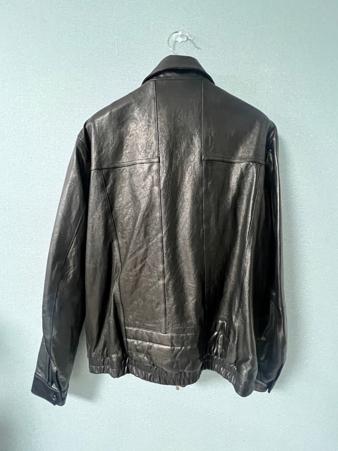 해칭룸 Stitched Volume Leather Jacket  상품이미지3
