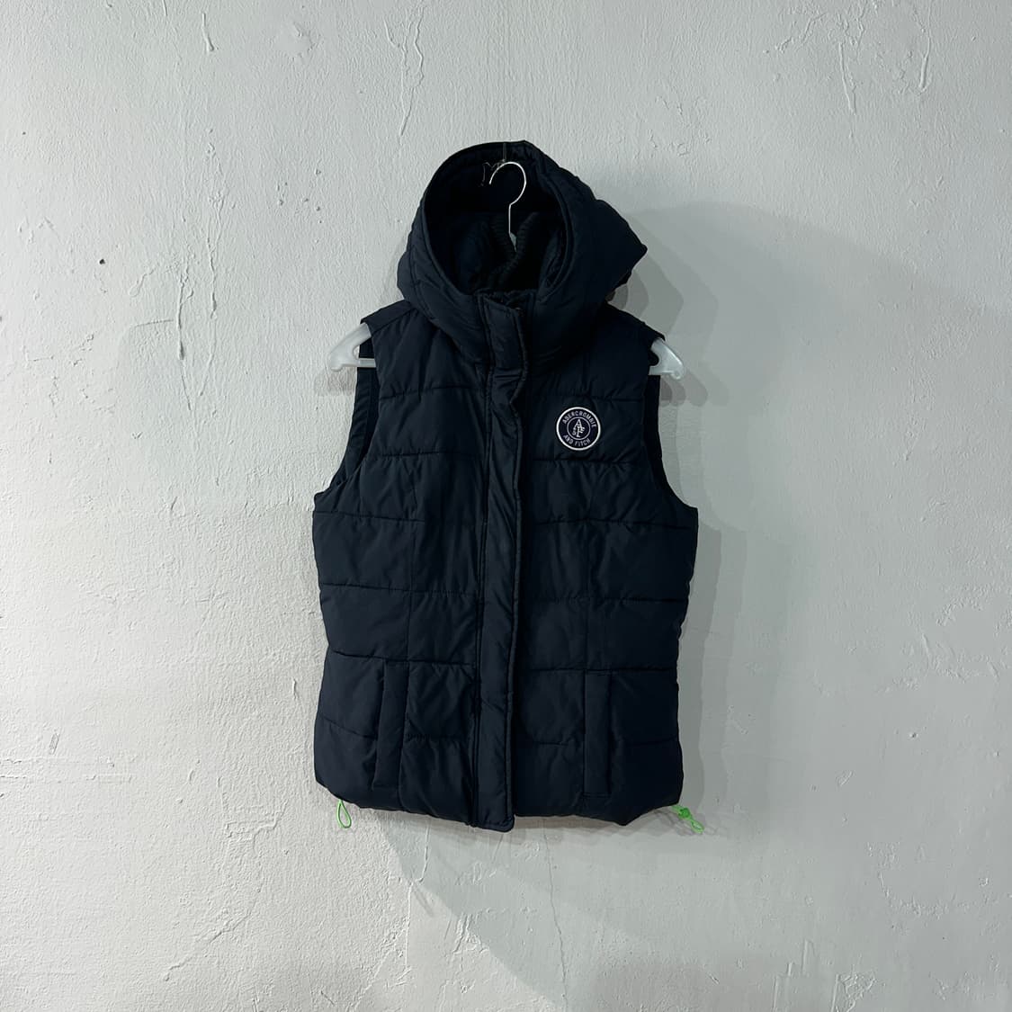 아베크롬비 패딩조끼 여성S 상품이미지1