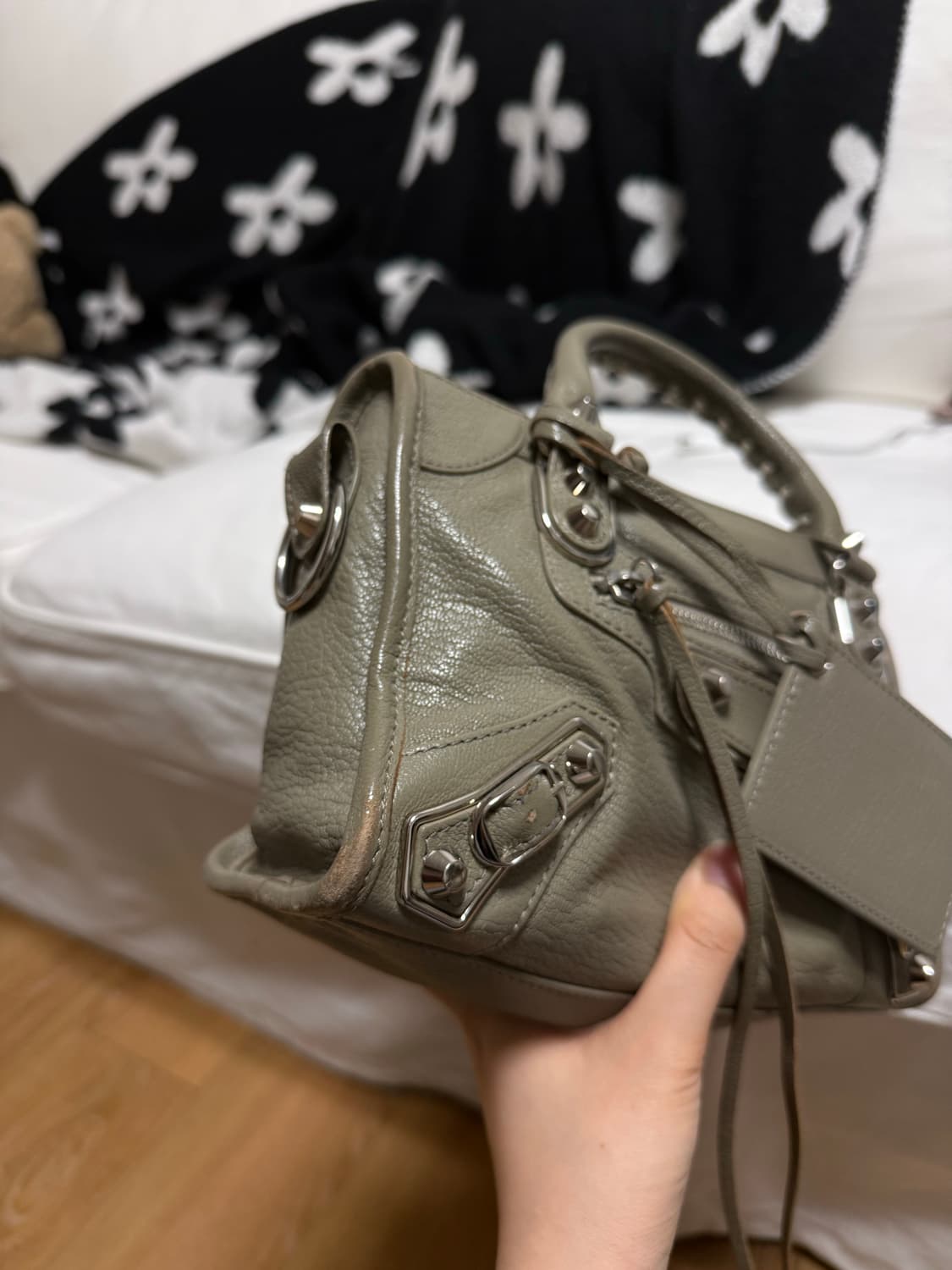 발렌시아가 모터백 시티백 미니 정품 상품이미지5