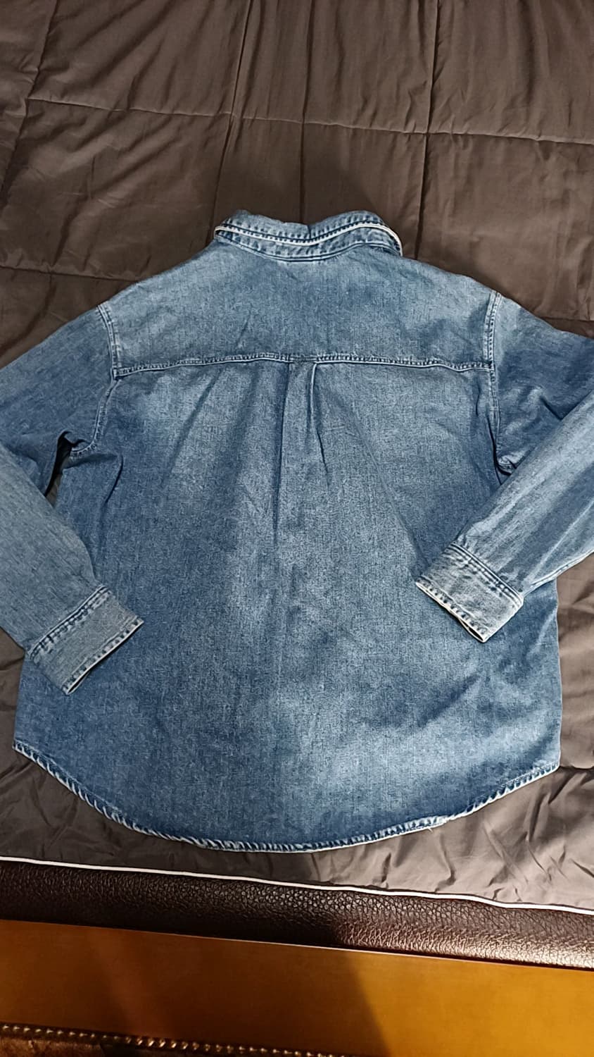 H&M 오버핏데님남방 M 가슴64 기장75 상품이미지3