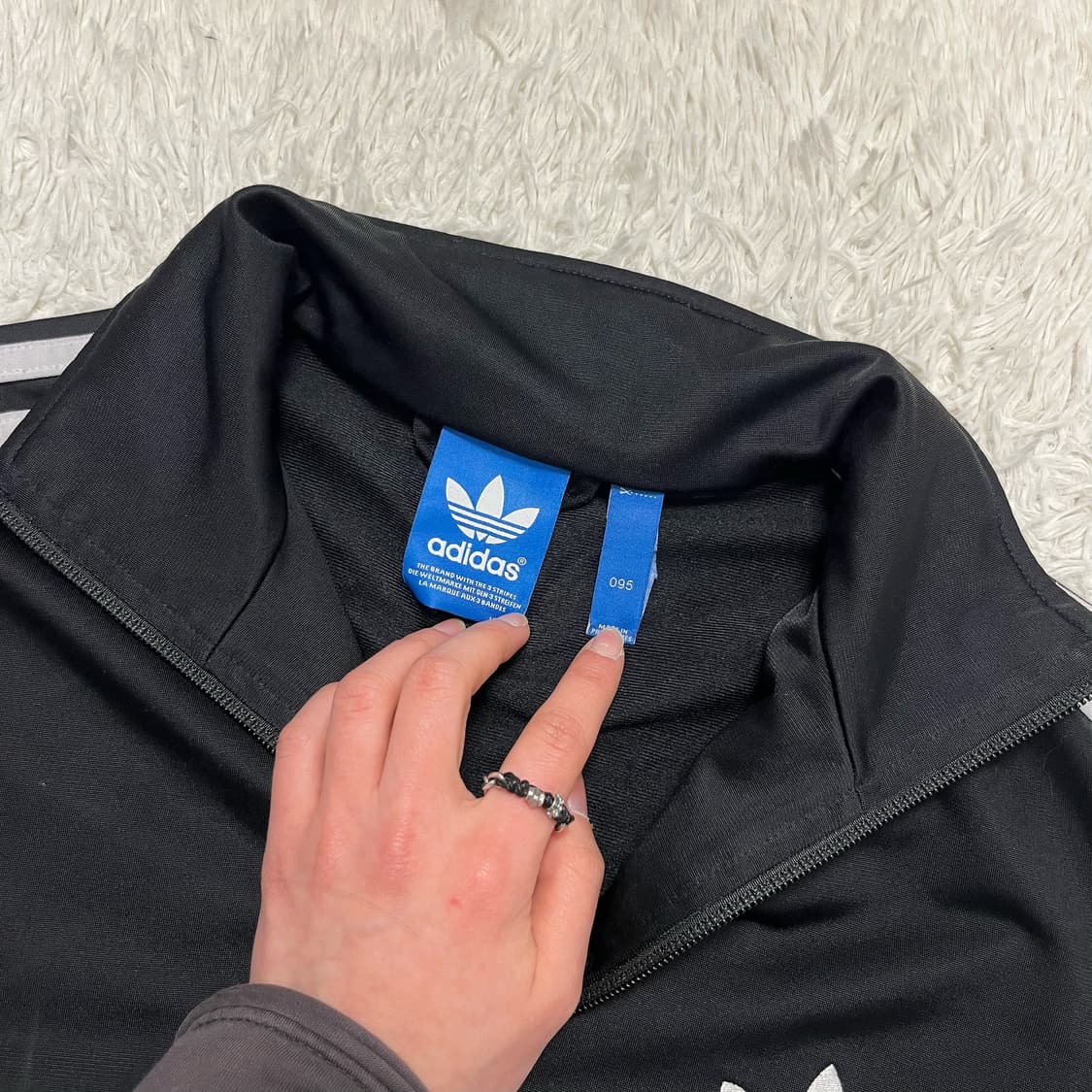 Adidas black old Firebird jersey 상품이미지6