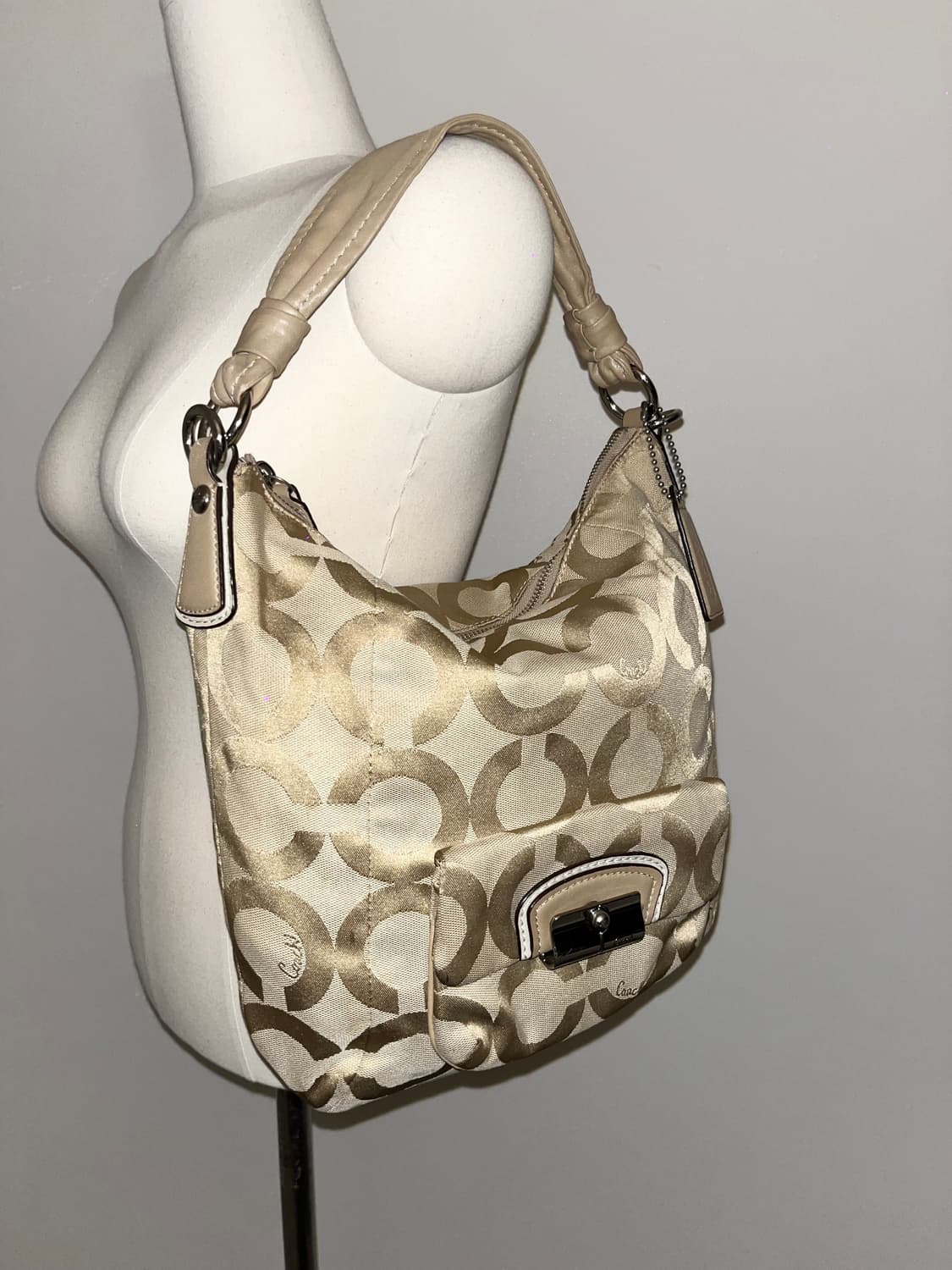 📦Old Coach beige shoulder bag 상품이미지3