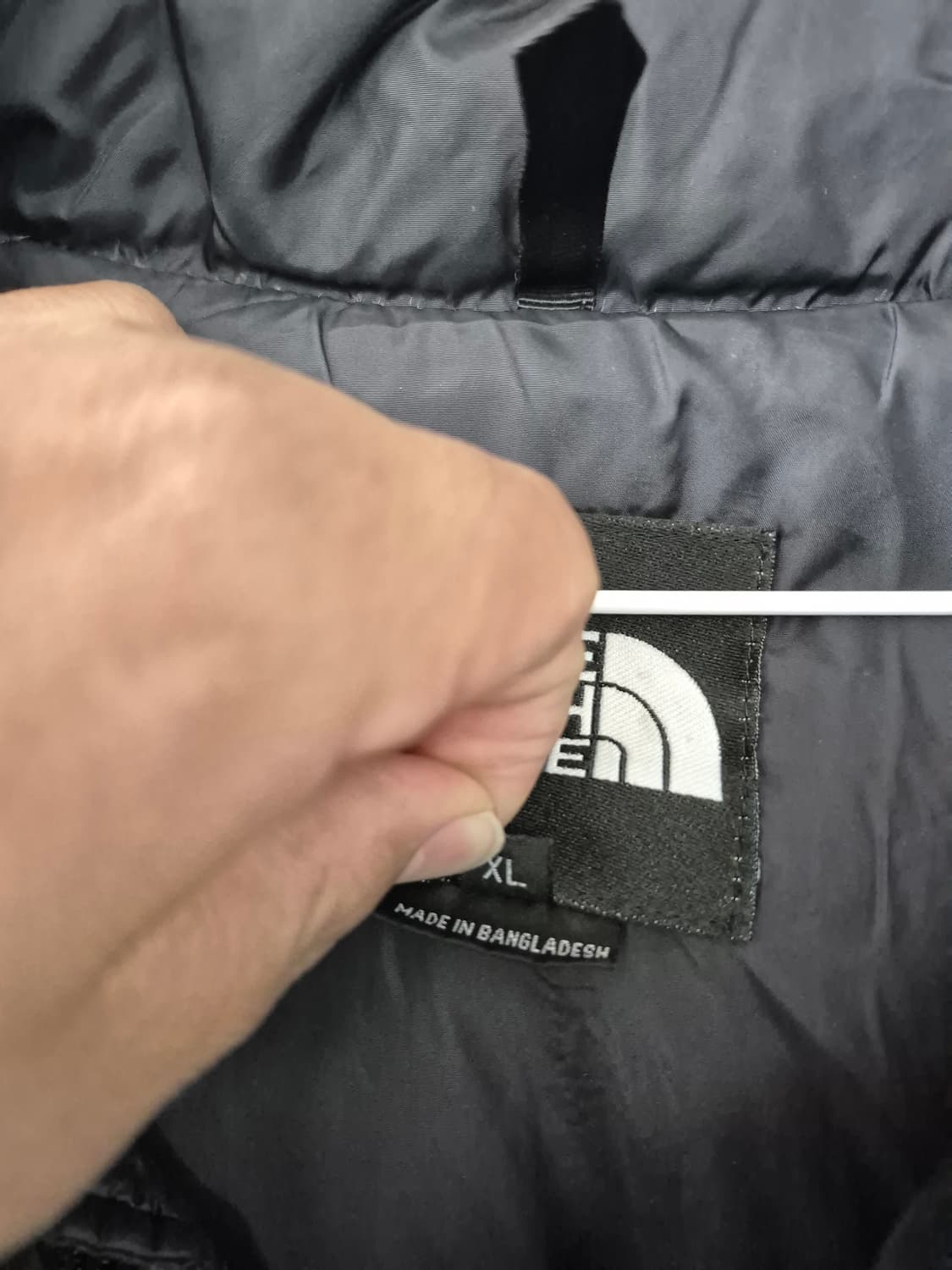 노스페이스 눕시 700 패딩 블랙 색상 XL(105) 상품이미지5