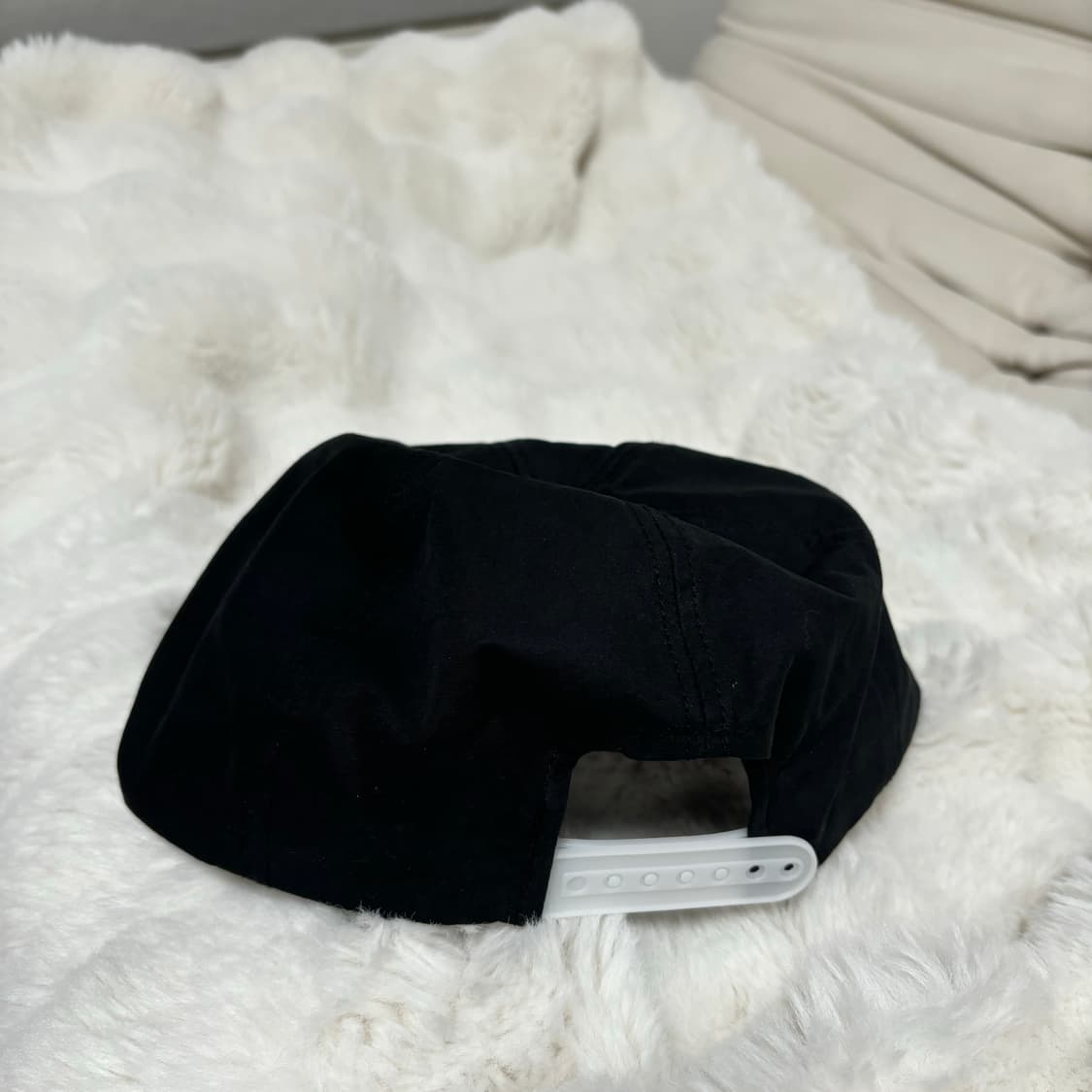 새상품)퍼블릭파마시 빅로고캡bk 상품이미지2