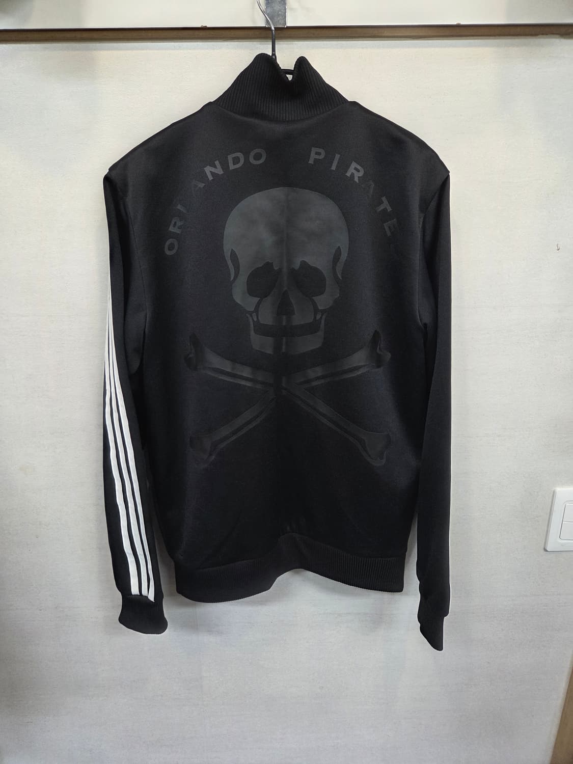 아디다스 올란도 스컬 트랙탑 져지 100 상품이미지2