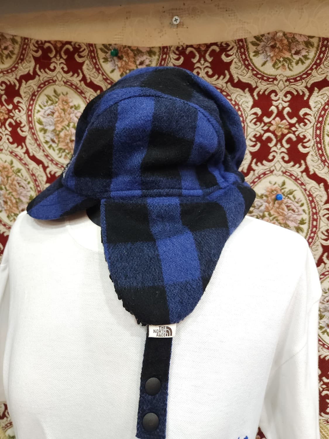 노스페이스 체크 울 트루퍼햇

 상품이미지4