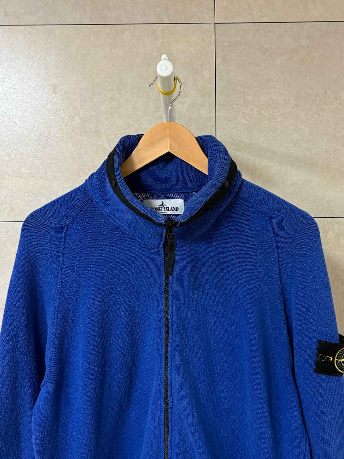 스톤아일랜드 니트 가디건 상품이미지2