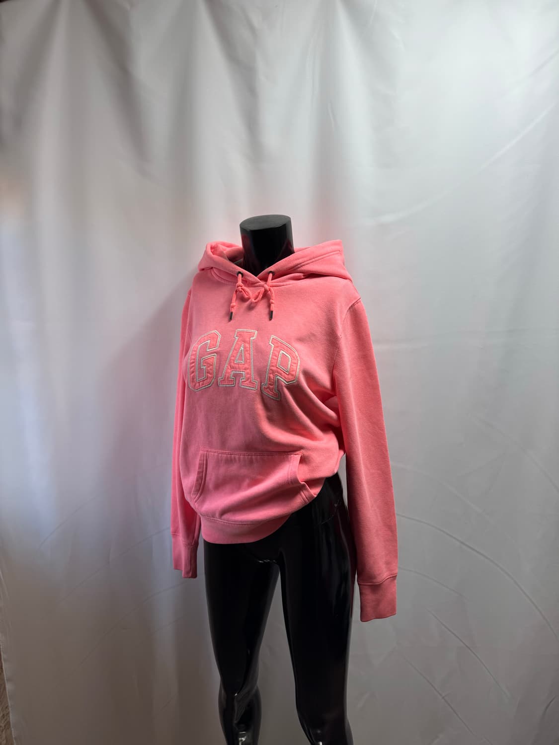 gap / 갭 핑크 자수 후드티 상품이미지1