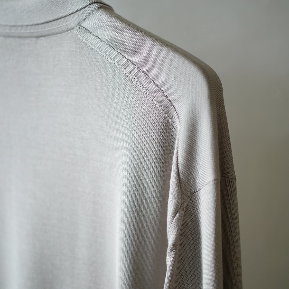 (2)HERILL SILK POLO 긴팔티 베이지 상품이미지5