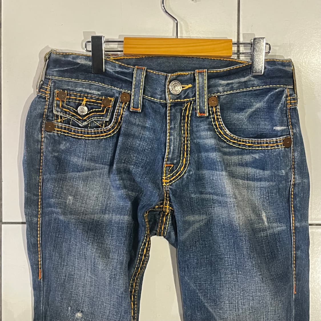 트루릴리젼 조이 빅 티 부츠컷 데님팬츠 상품이미지2