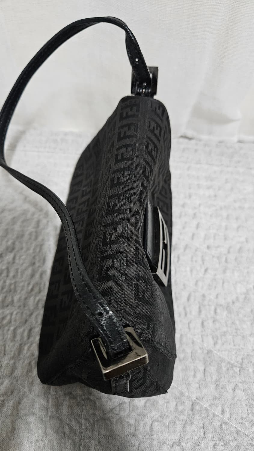 펜디 주카 미니 맘마백 상품이미지7