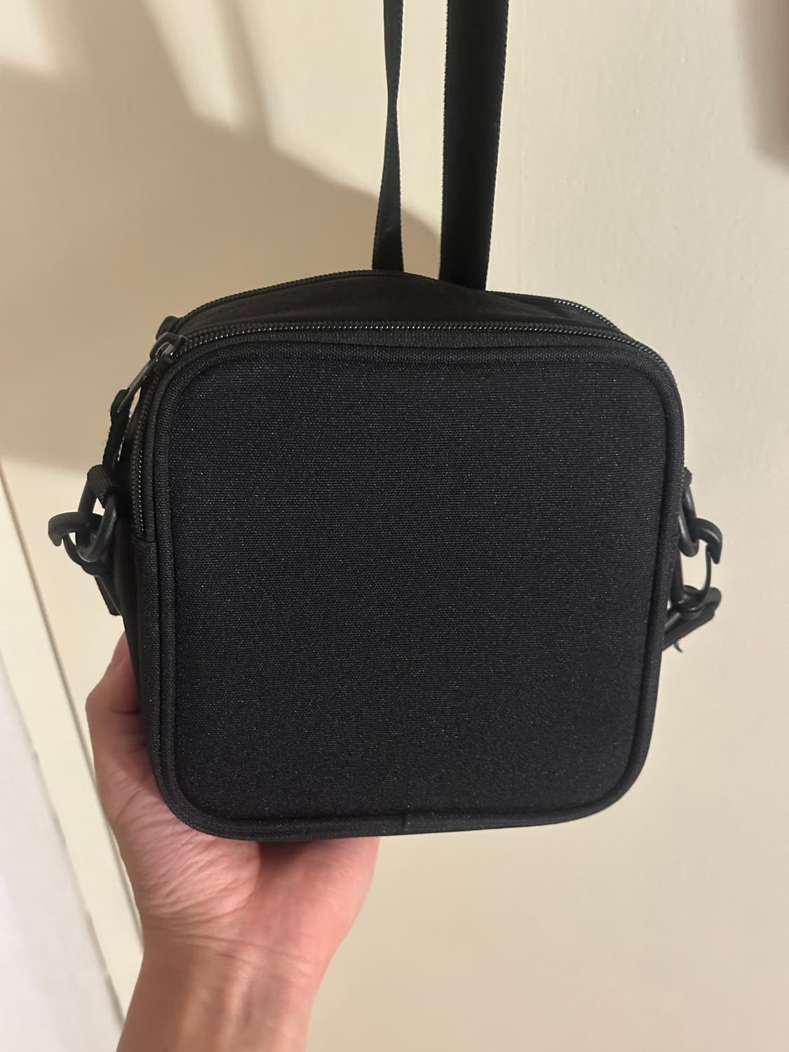 칼하트 윕 에센셜 크로스백 / Carhartt WIP essential 상품이미지4