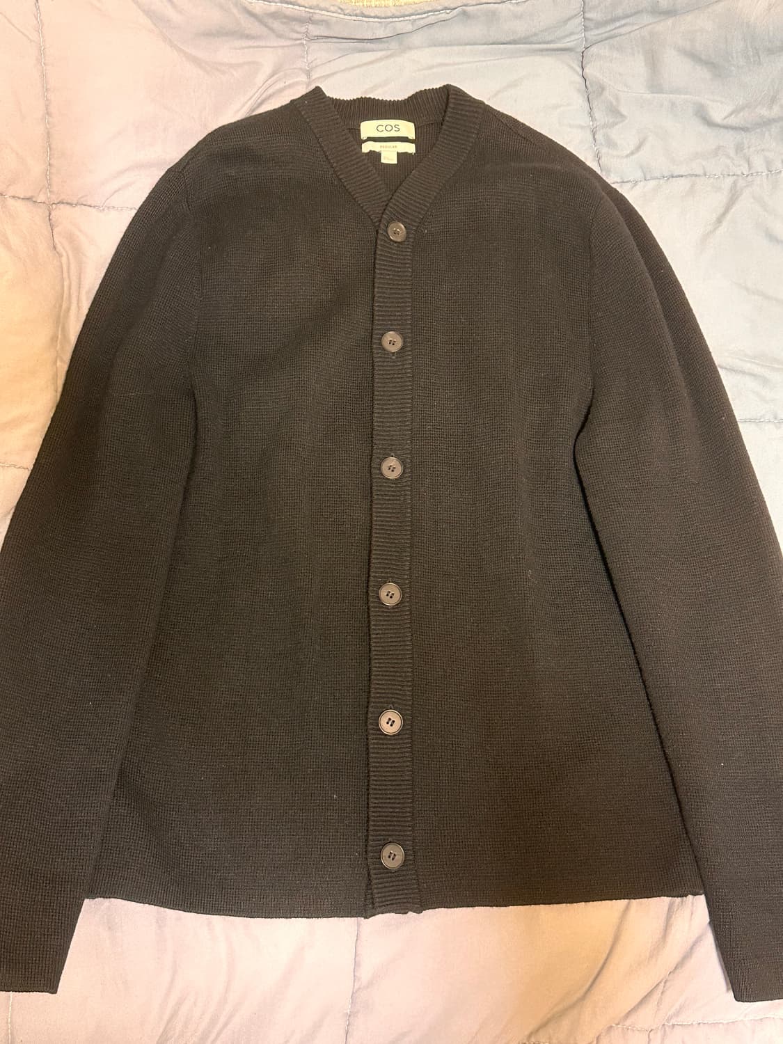 COS 레귤러핏 라운드넥 가디건 S 1001878 상품이미지1